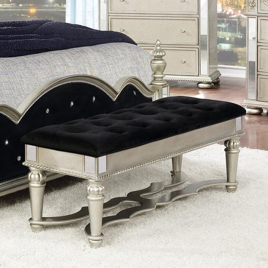 Heidi - Upholstered Bench - Metallic Platinum