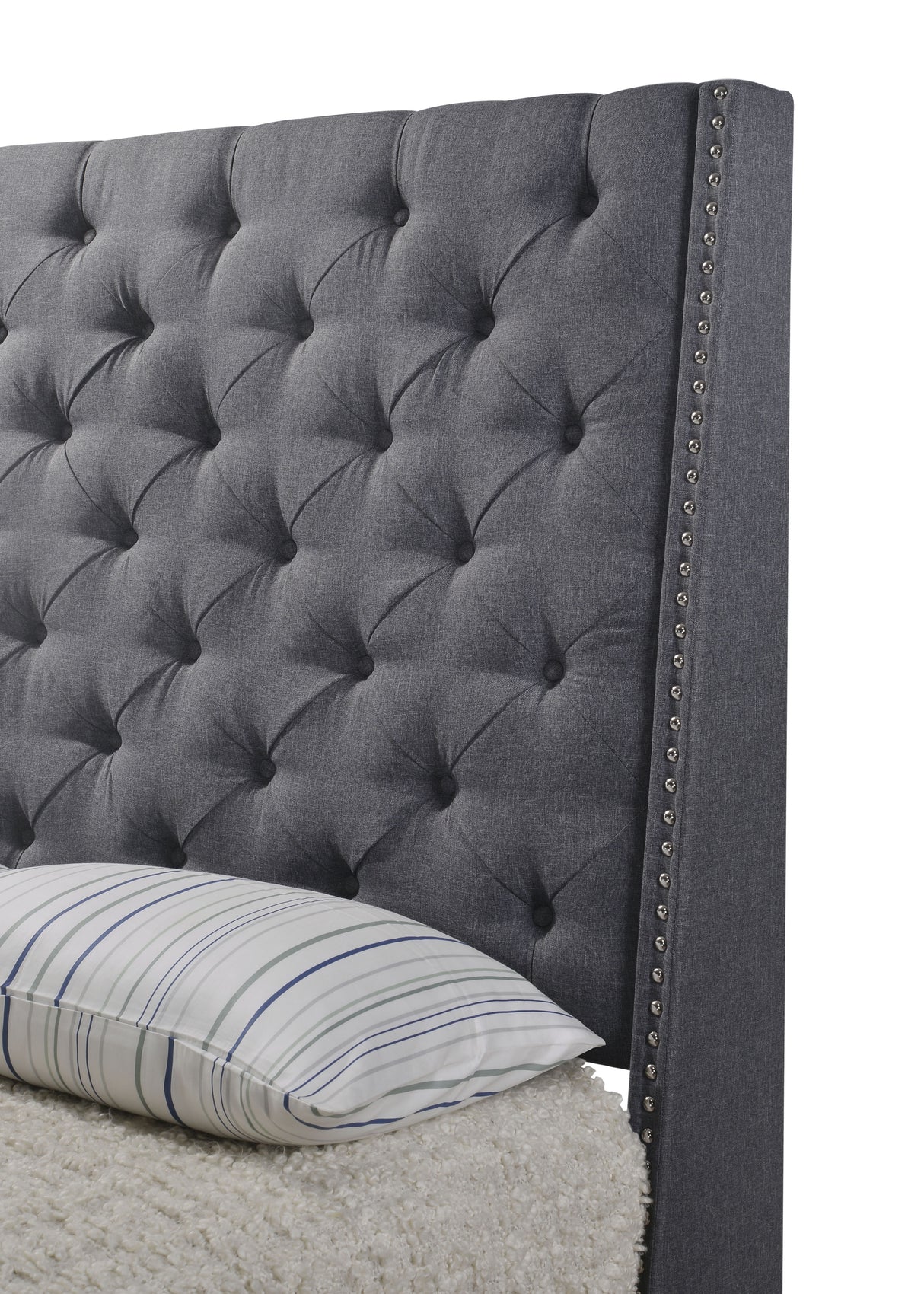 Chantilly - Upholstered Bed