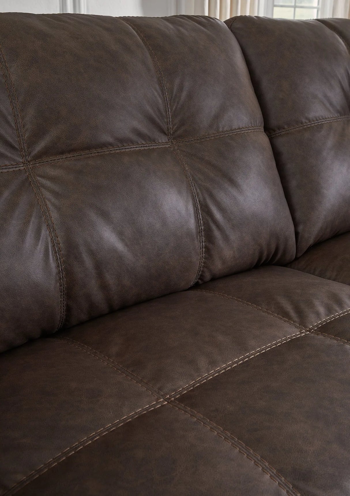 Barlin Mills Sectional with Chaise - Tampa Furniture Store